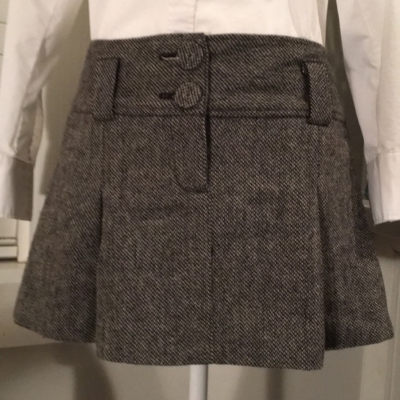 American Eagle Outfitters Dresses & Skirts - American Eagle tweed wool skirt